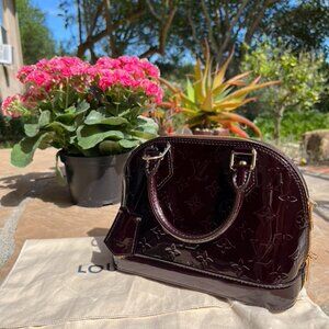 Louis Vuitton Alma BB Vernis Amarante